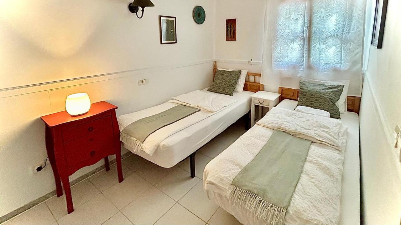 Pearl Apartment Тіас Екстер'єр фото